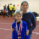 16_03_2013 VLV Hallenmeisterschaft  Dornbirn  Steurer   Betreuung 1 stolze Mama .jpg