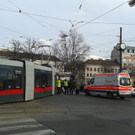 Leserreporterin beobachtet Unfall: Mann in Wien-Ottakring von Bim erfasst
