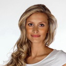 Rebecca Enz Face R 7387 1x1.jpg