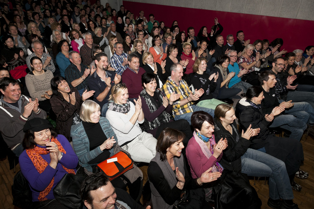 StandUpComedy366_jpg-1364293022