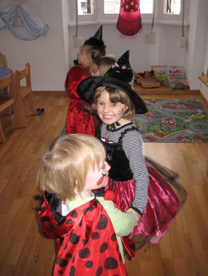 2010-Villa Wichtl Faschingsfest 254.jpg