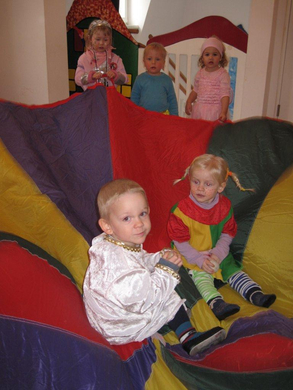 2010-Villa Wichtl Faschingsfest 296.jpg