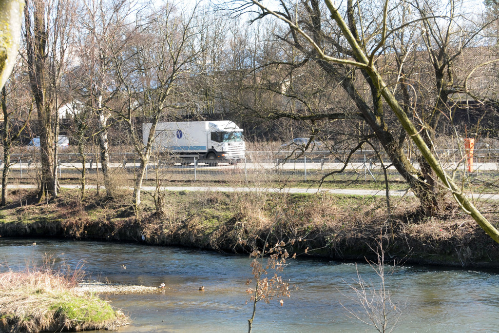 CH Autobahn H__chst 03-13 150_jpg-1364403159