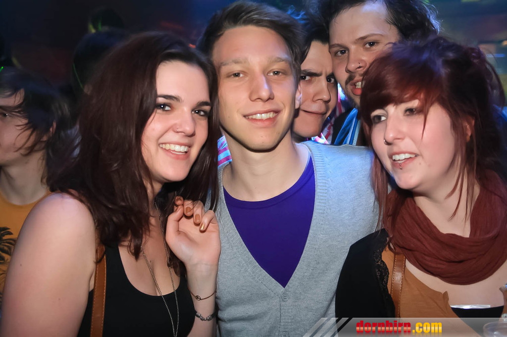 8965312.jpg