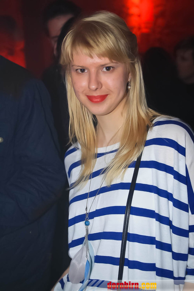 8965048.jpg