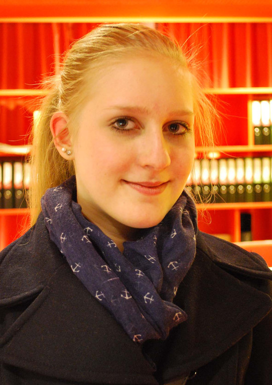 Portraet_Jasmin_Metzler.jpg