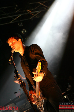 white lies - Arena wien - show canceled after 5 songs - florian wieser _2_.jpg