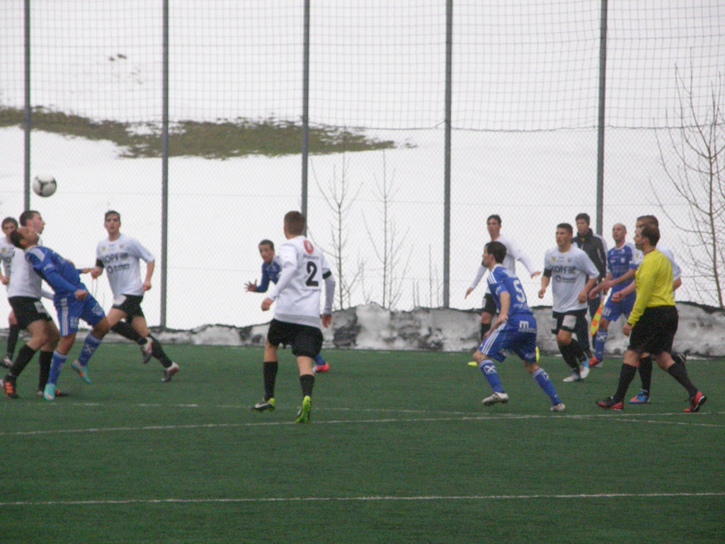 P3300059_JPG-1364739505