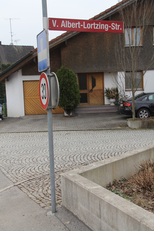 Albert-Lortzing-Stra__e1_jpg-1364749476