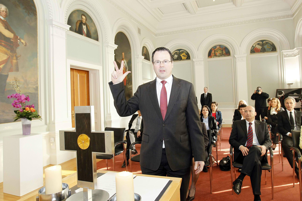 Thomas Zwiefelhofer VU_JPG-1364919699