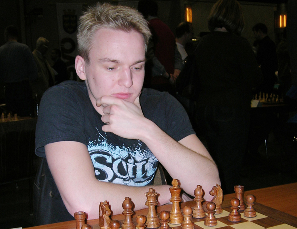Schach8Braun_jpg-1364998120