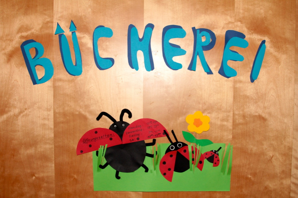 KOE_Buecherei Tosters 2_jpg-1365014128