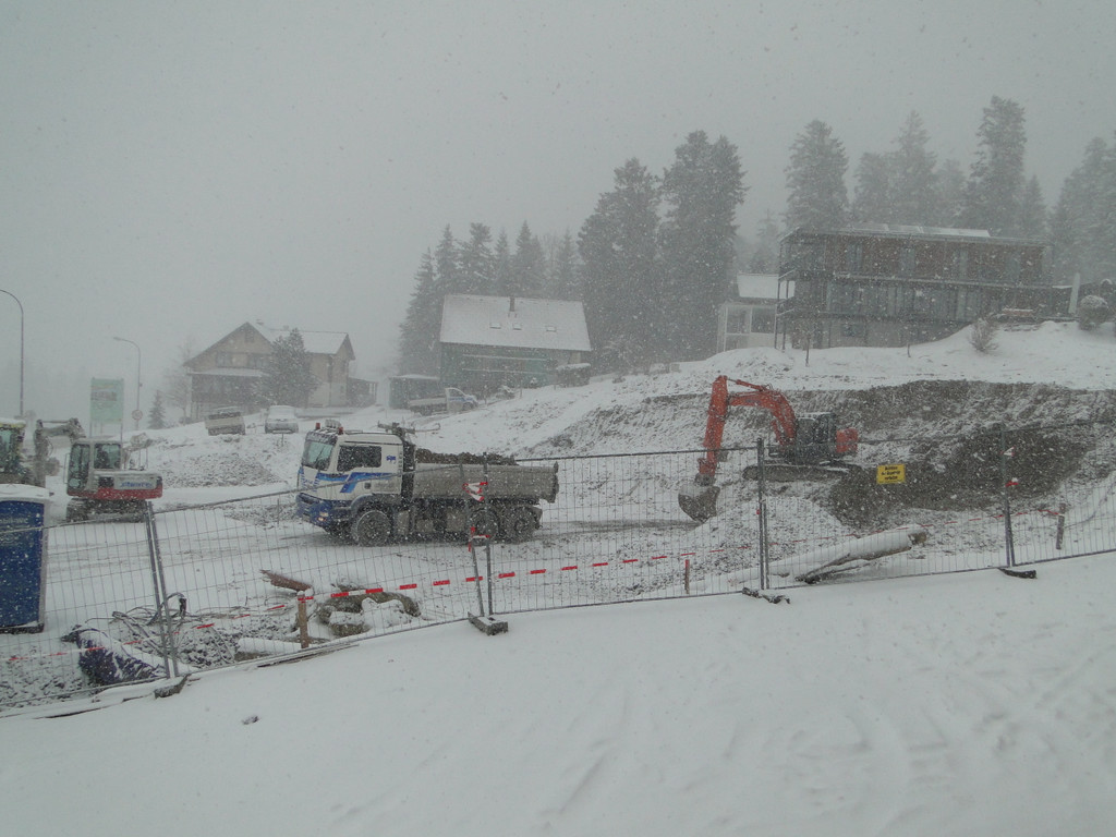 Dorfhaus_Aushub_M__rz2013-09.JPG