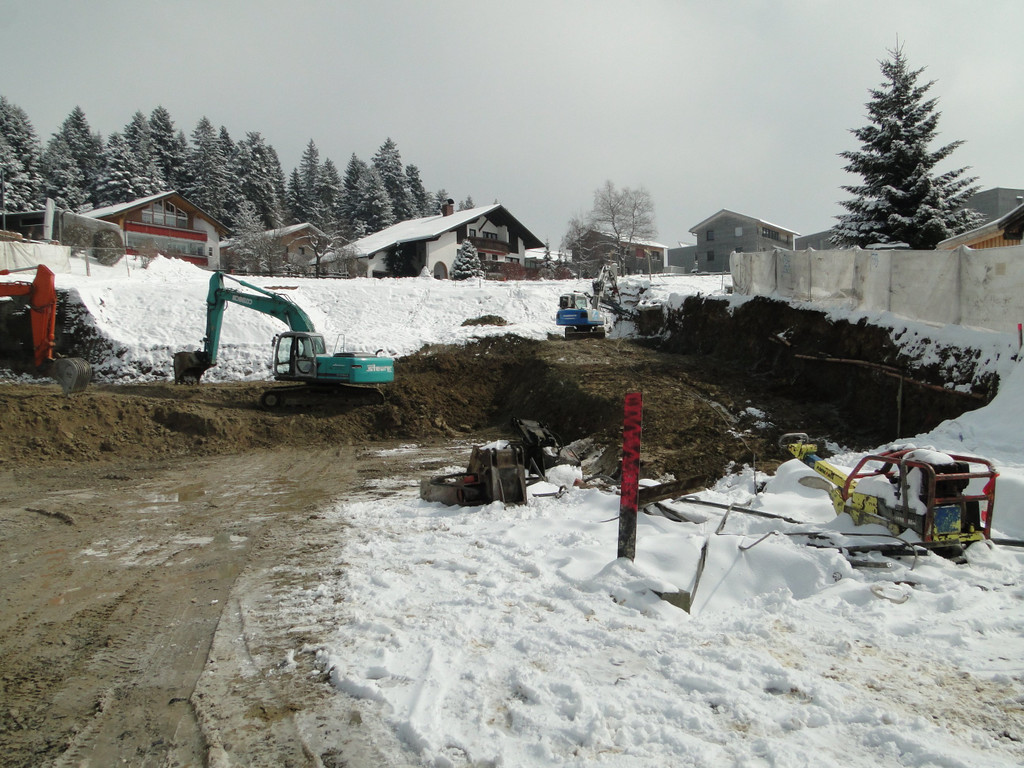 DorfhusAushub_27_3_13-2.JPG