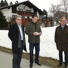 Dorfhus_Spatenstich3_4_13_est-03.JPG