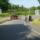 Rapperswil: Lieferwagen auf A53 gekippt