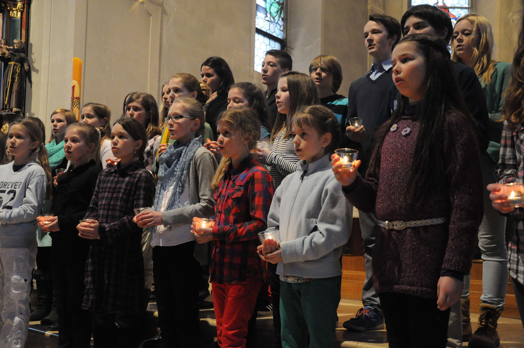 Landeskinderchor b.jpg