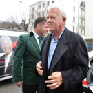 Stronach trifft in Sbg ein