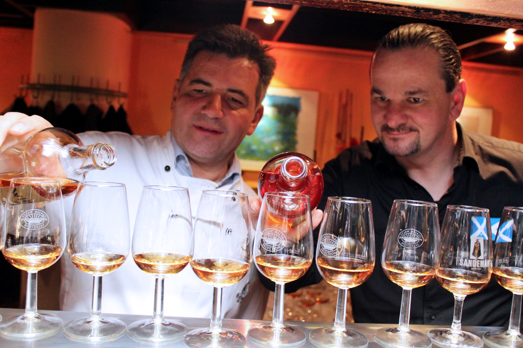 Whisky Christoph und Martin 2.jpg