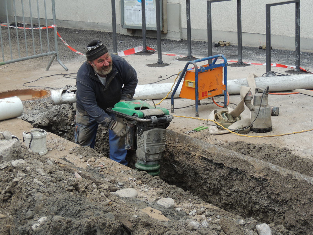 DSCN0001_JPG-1365980087