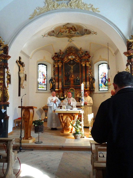 Dechantentreffen_Di__zeseLinz_030413 _1__bearbeitet-1.jpg