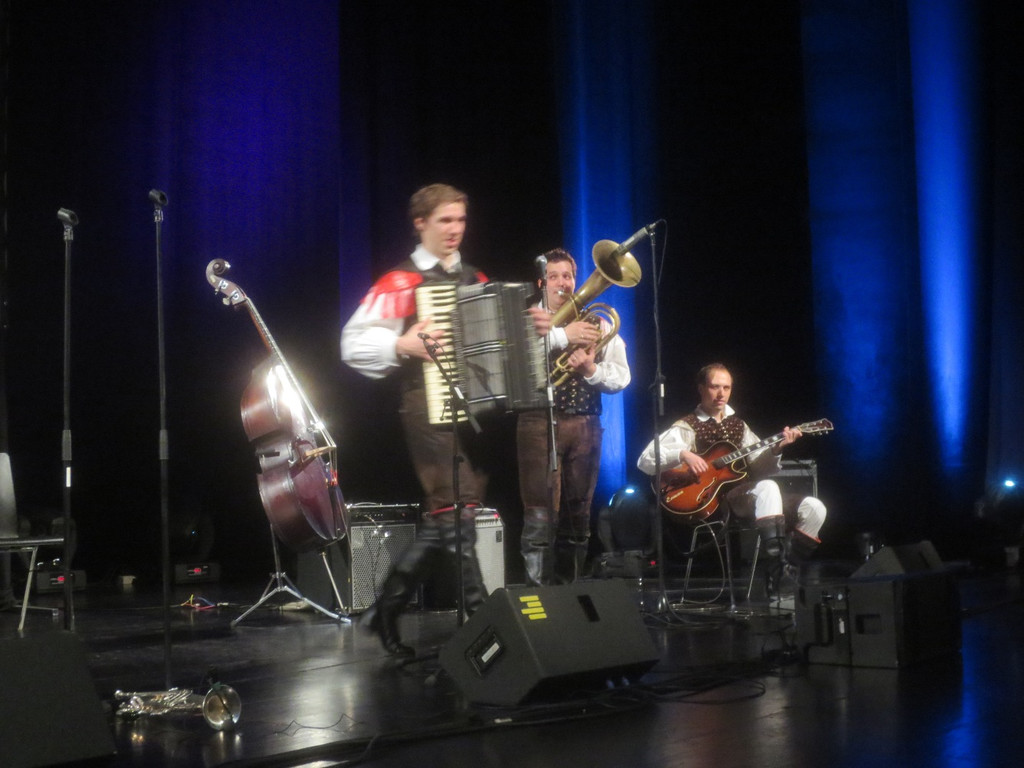 Oberkrainer Festspielhaus 19-04-2013 _7__jpg-1366453159