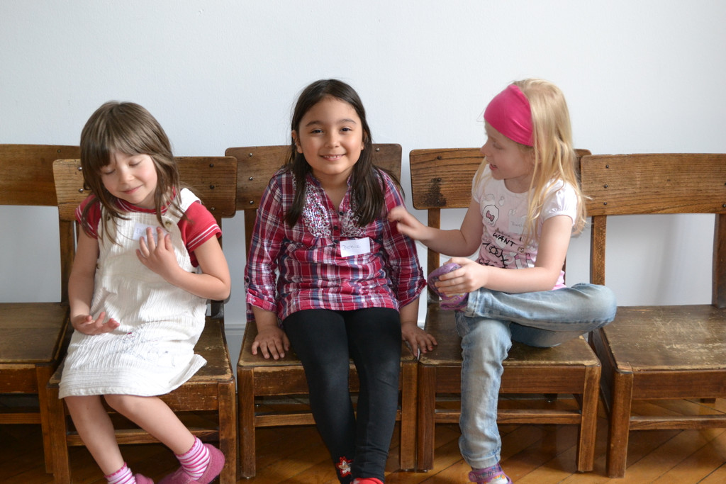 03 Elli-Marie _5__ Deniz _6_ und Aurelia _6_.JPG