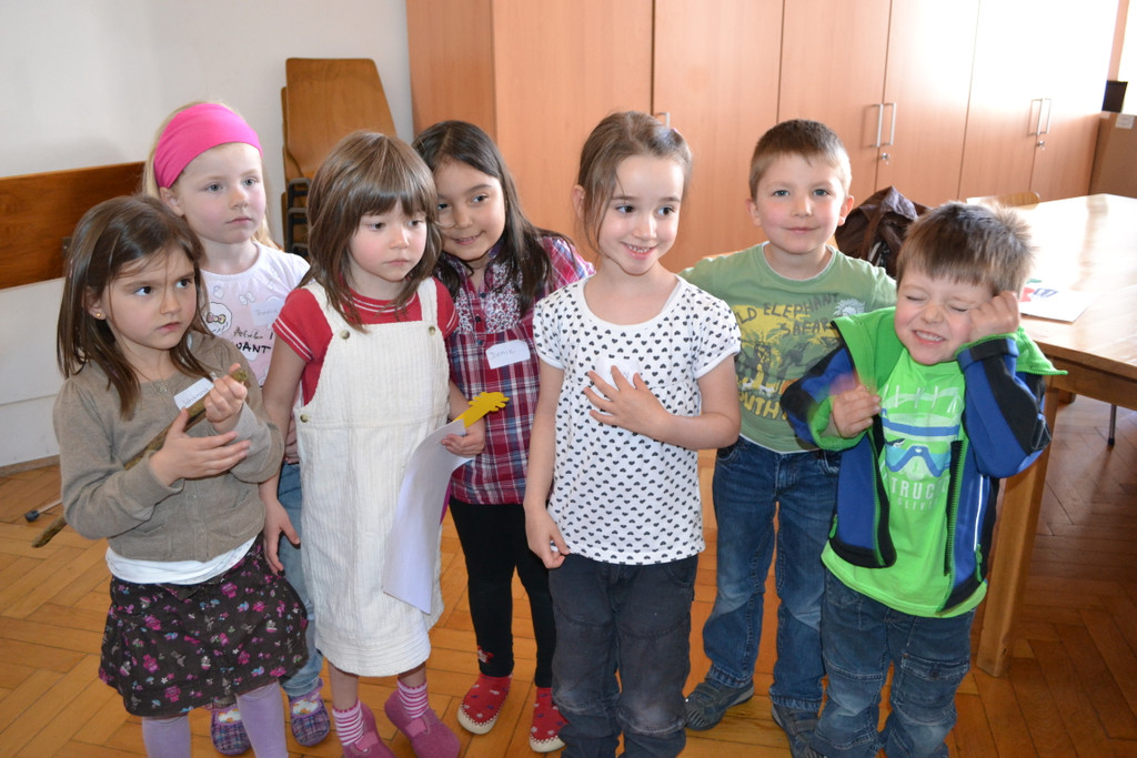 51 Johanna _4__ Aurelia _6__ Elli-Marie _5__ Deniz _6__ Nina _5__ Michael _6_ und Leonard _4_.JPG