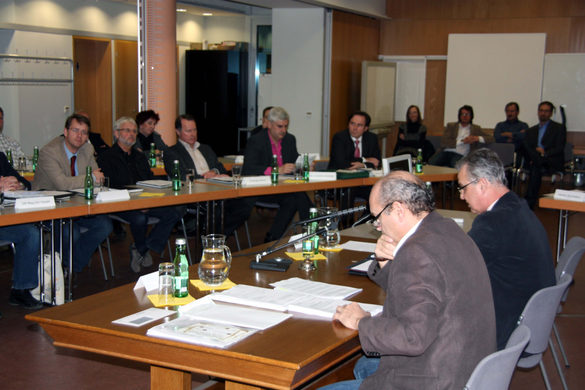 GV letzte Sitzung 7_jpg-1267288303