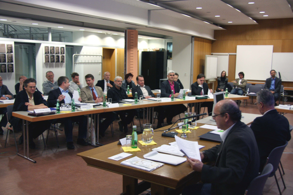 GV letzte Sitzung 4_jpg-1267288712