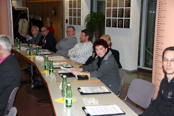 GV letzte Sitzung 10_jpg-1267288748