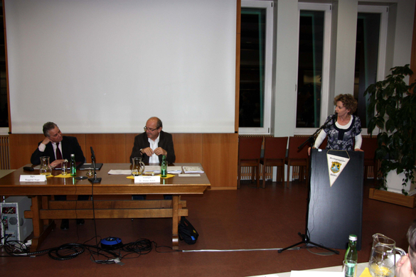 GV letzte Sitzung_Lea Slana_jpg-1267288794