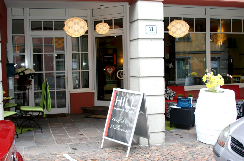 OP Marktstr_ 07 Hill Vinothek.JPG