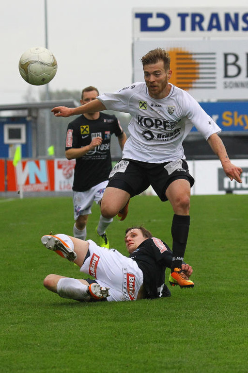 file69r0m1buemt2di9oh1y_jpg-1366617050