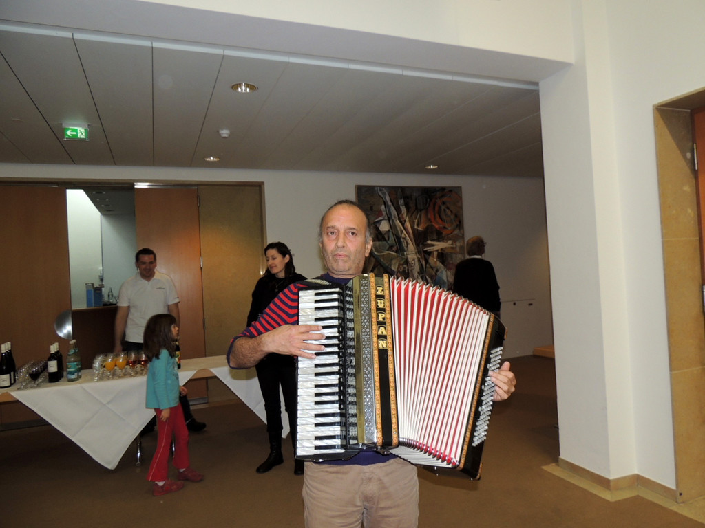 DSCN5981_JPG-1366670725