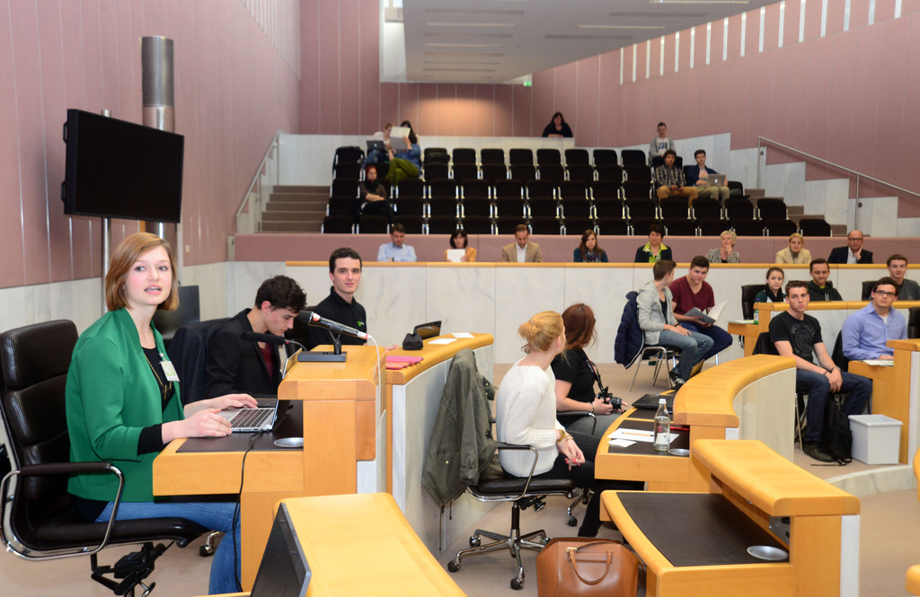 schuelerparl13_jpg-1366723187