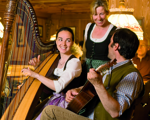 HAUSMUSIK_jpg-1366872625