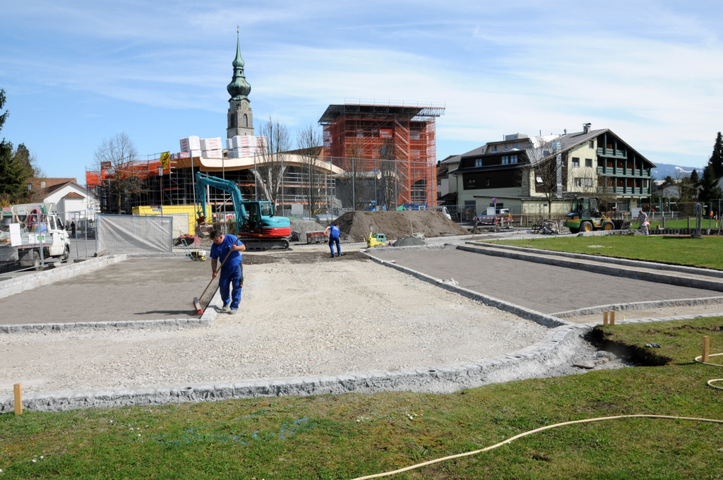 Parkplatz MS H__chst 15-04-2013 4_jpg-1366876639