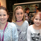 06 Miriam_ Elena und Aya.JPG