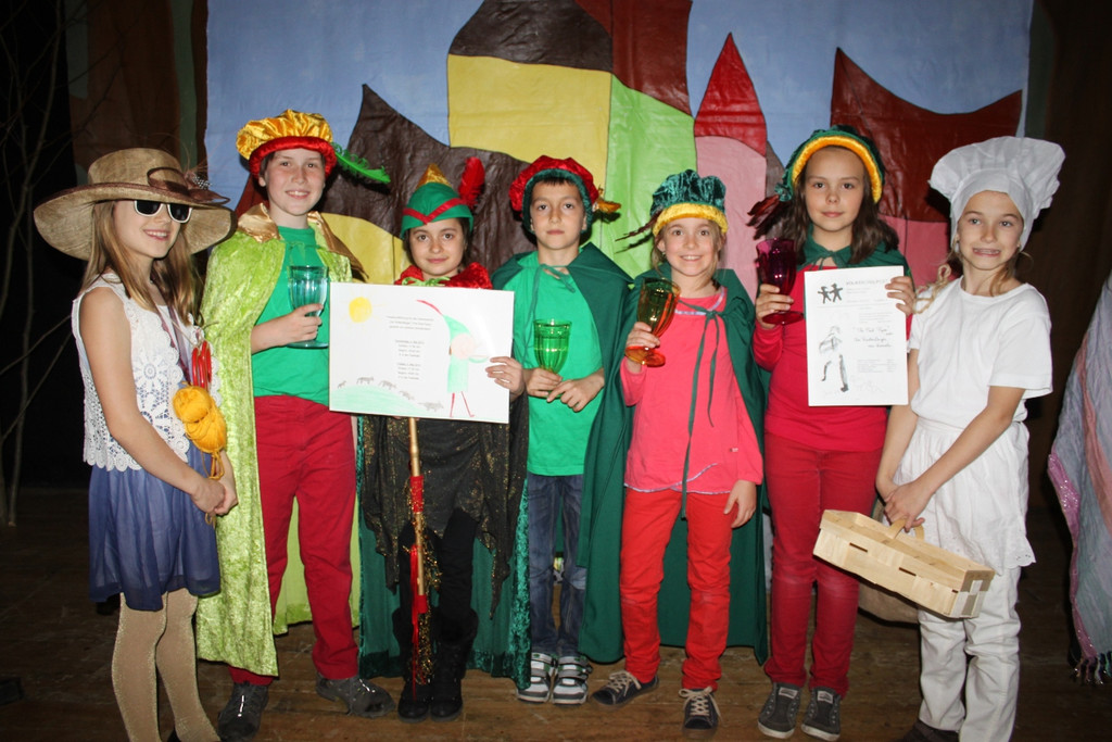 Volksschule Lochau Englisch Theater 2013 _1__jpg-1366896414