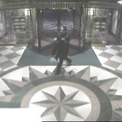 70.000 Euro-Handtasche in Innenstadt- Hotel gestohlen: Fahndung nach diesem Mann