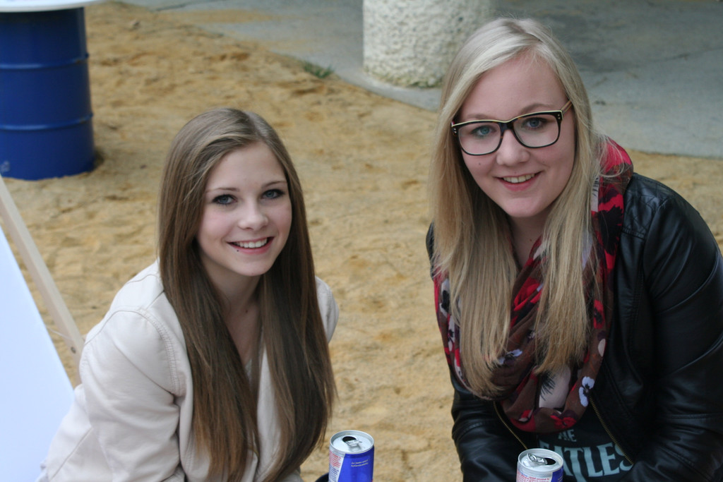 Jessica und Lara_JPG-1367153702
