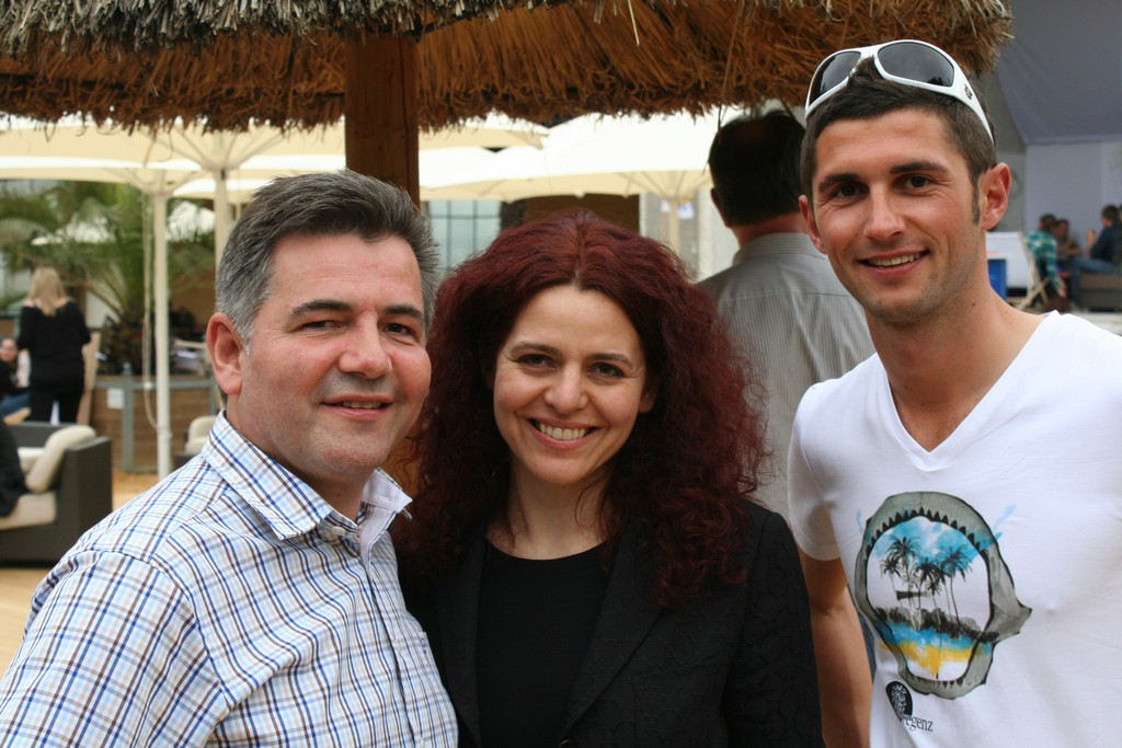 Martin Berthold_ Roswitha Nenning und Hausherr Stefan K__b_JPG-1367153727