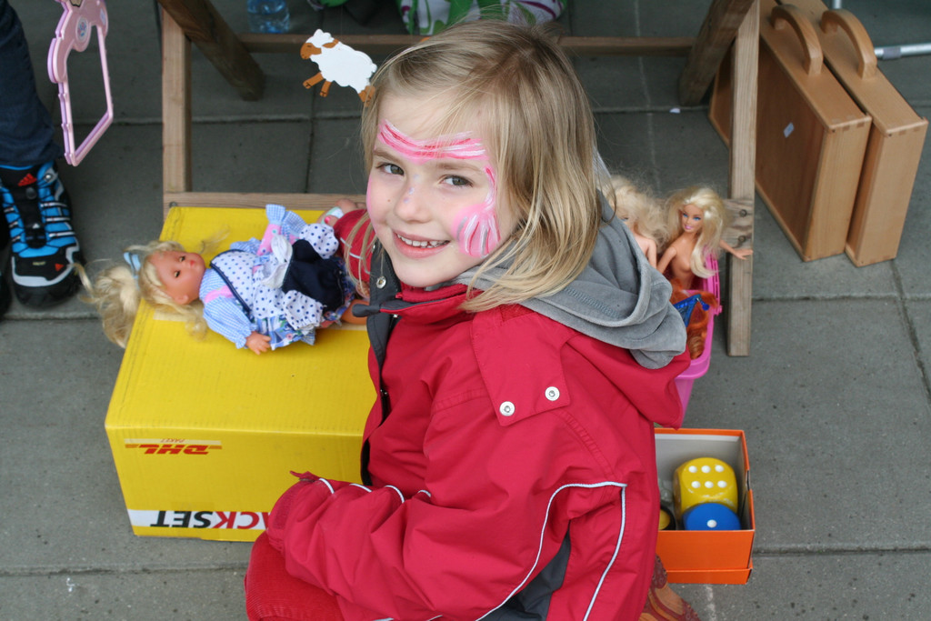 Ella war beim Kinderschminken_JPG-1367154894