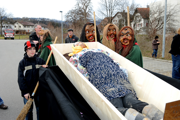 Hexenverbrennung005.JPG