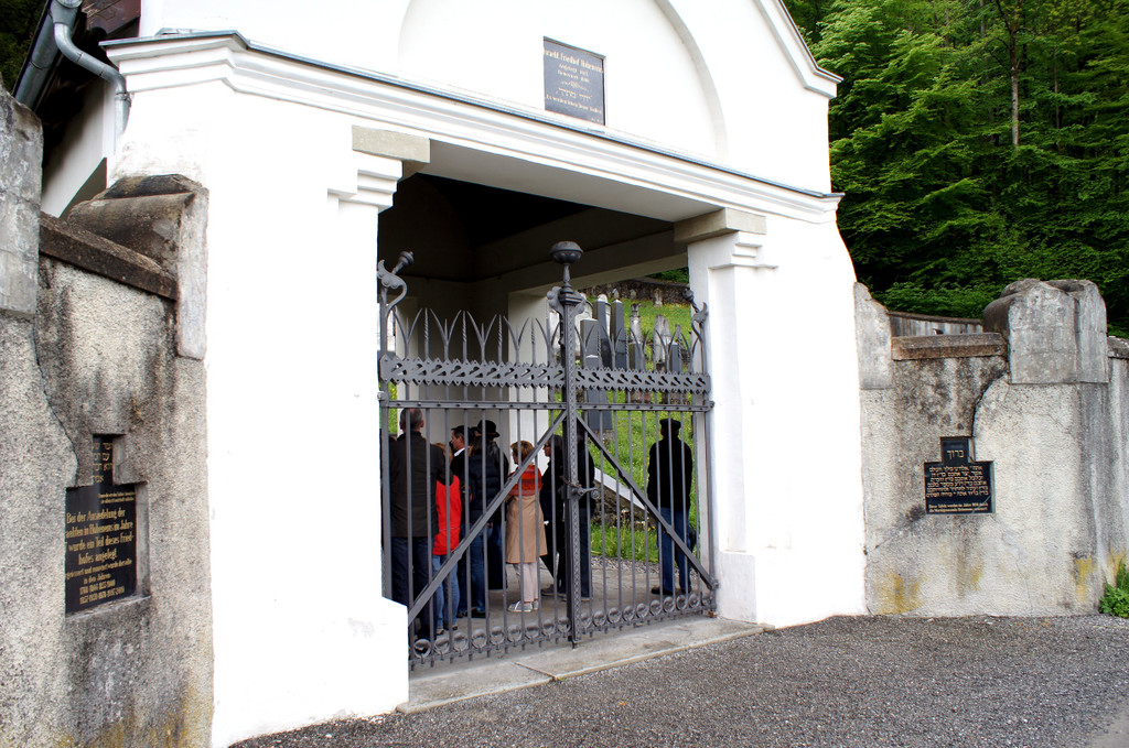 J__d_ Friedhof 01.JPG