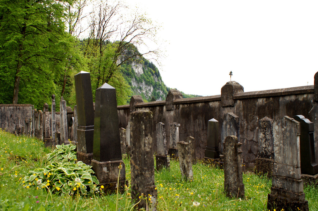 J__d_ Friedhof 02.JPG