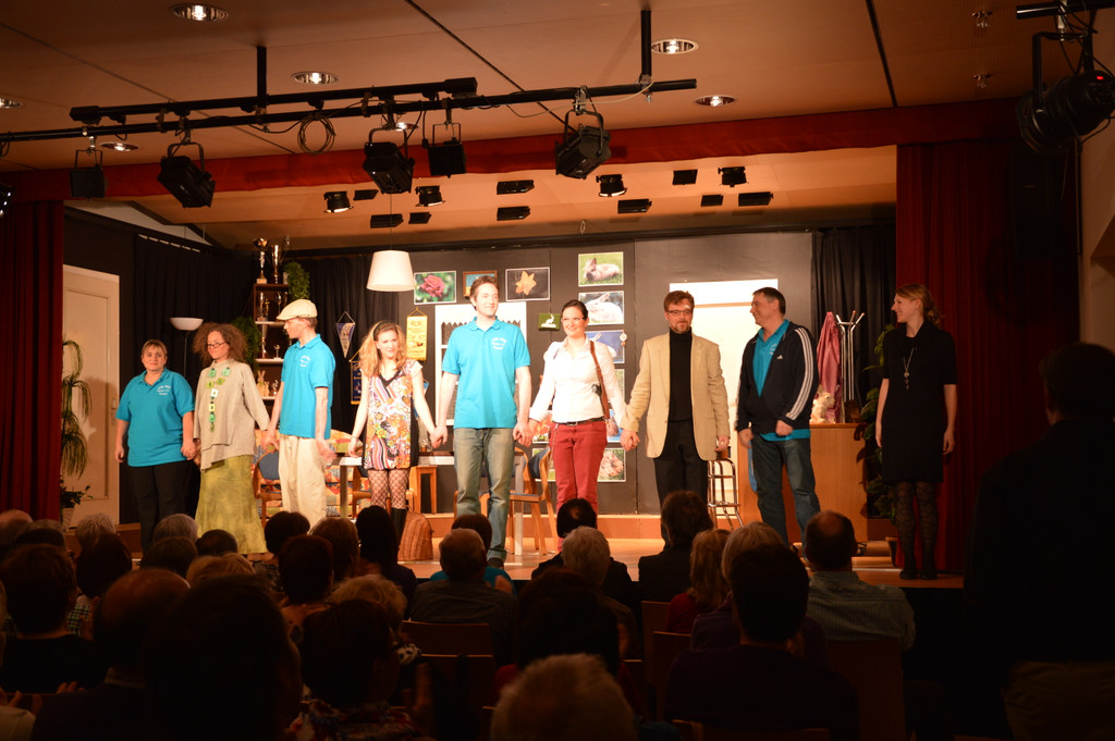 Benefiz Theater 021_JPG-1367187222