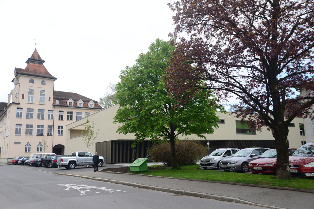 DSC_2145_jpg-1367242642