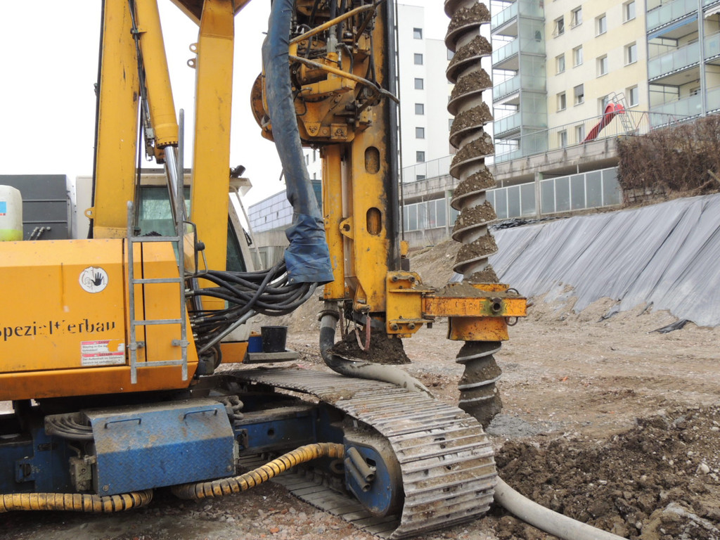 DSCN8727_JPG-1367270184